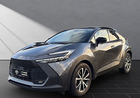 Toyota C-HR 2.0-l-VVT-i Plug-in Hybrid Team Deutschl 5 Türen