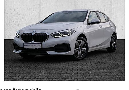 BMW 1er 118i Sport Line 5 Türen