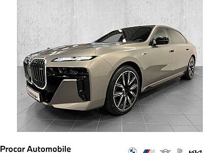 BMW i7 M70 xDrive 4 Türen