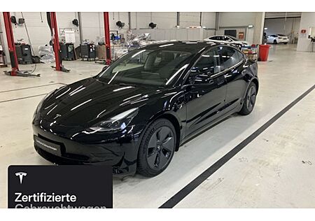 Tesla Model 3 Standard 4 Türen