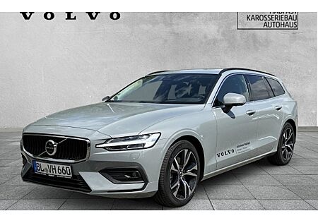 Volvo V60 B4 DCT Core 5 Türen