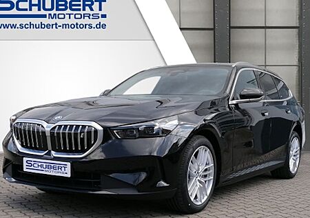 BMW i5 xDrive40 Touring 5 Türen
