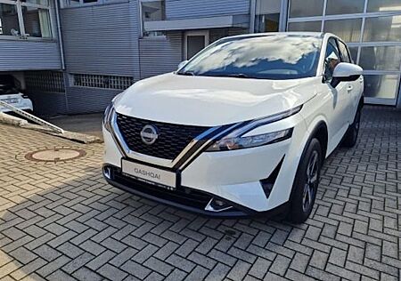 Nissan Qashqai 1.3 DIG-T MHEV 140PS N-Connecta 5 Türen