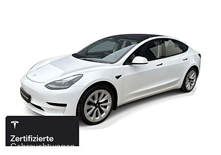 Tesla Model 3 Hinterradantrieb RWD 4 Türen