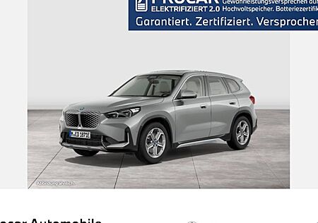 BMW iX1 eDrive20 5 Türen