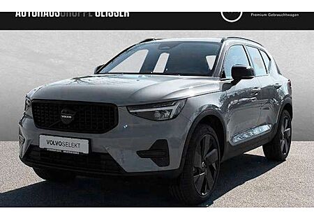 Volvo XC 40 B3 Black Edition Plus DCT 5 Türen