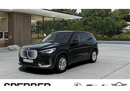 BMW iX1 eDrive20 5 Türen