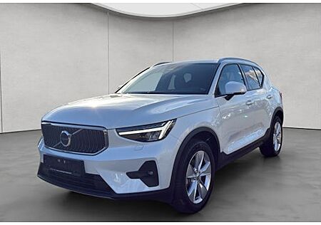 Volvo XC 40 B3 Core DCT 5 Türen