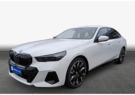 BMW 5er 520d xDrive A 4 Türen