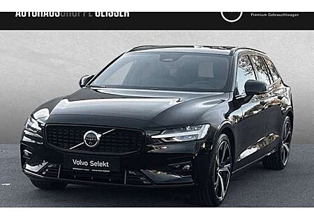 Volvo V60 B4 DCT Plus Dark 5 Türen