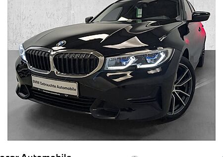 BMW 3er 320d Touring Sport Line Automatik 5 Türen