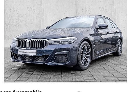 BMW 5er 520d xDrive Touring A 5 Türen