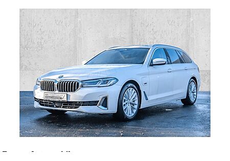 BMW 5er 530e Touring A 5 Türen