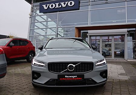 Volvo V60 B4 DCT Plus Dark 5 Türen