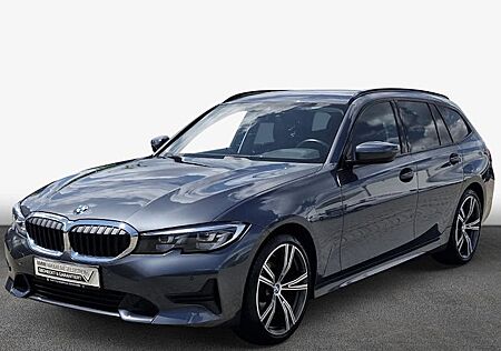 BMW 3er 320d Touring Sport Line Automatik 5 Türen