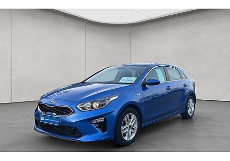 Kia Cee'd 1.5 T-GDI DCT Vision 5 Türen