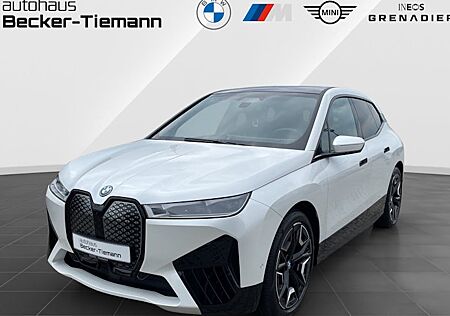 BMW iX xDrive50 5 Türen