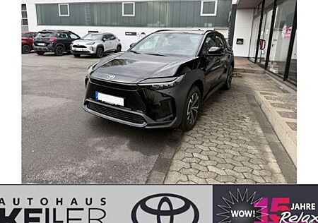 Toyota bZ4X 73 kWh Teamplayer 5 Türen