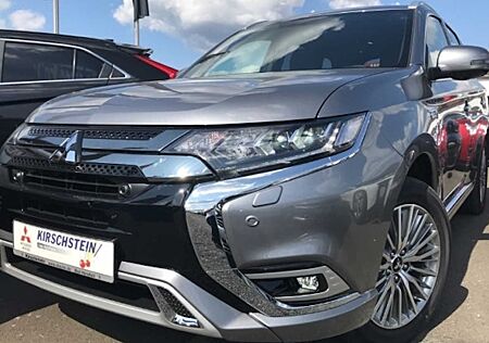 Mitsubishi Space Star 1.2 MIVEC AS&G Top CVT 5 Türen