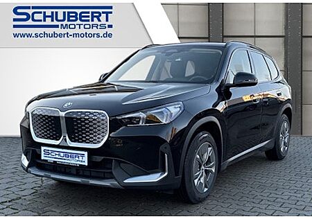 BMW iX1 eDrive20 5 Türen