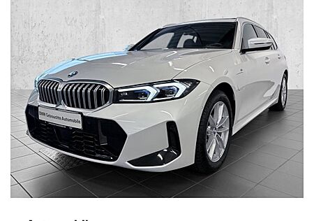 BMW 3er 330e Touring M Sport Automatic 5 Türen