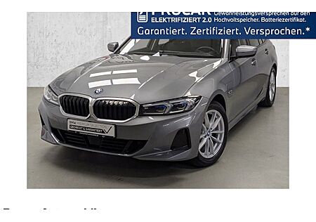 BMW 3er 330e Touring Automatic 5 Türen
