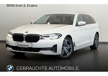 BMW 5er 540d xDrive Touring A 5 Türen