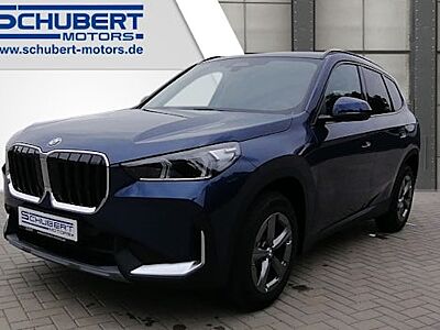 BMW X1 sDrive18i Steptronic 5 Türen