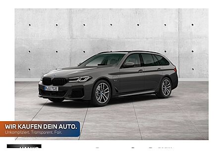 BMW 5er 530e xDrive Touring A 5 Türen
