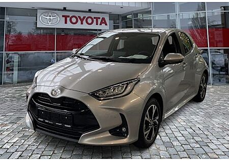 Toyota Yaris 1.5-l-VVT-i Hybrid 116 CVT Teamplayer 5 Türen
