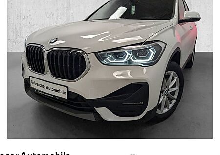 BMW X1 sDrive18i xLine 5 Türen