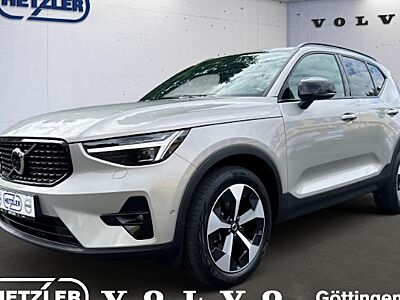 Volvo XC 40 B3 Plus Dark DCT 5 Türen