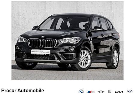 BMW X1 sDrive18i 5 Türen