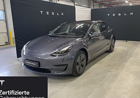 Tesla Model 3 Hinterradantrieb RWD 4 Türen