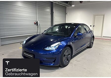 Tesla Model 3 Standard 4 Türen