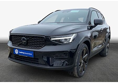 Volvo XC 40 B3 Plus Black Edition DCT 5 Türen