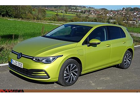 VW Golf 1.4 eHybrid OPF DSG Style 5 Türen