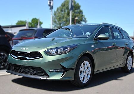 Kia Cee'd Sportswagon 1.5 T-GDI DCT Vision Sportswagon 5 Türen