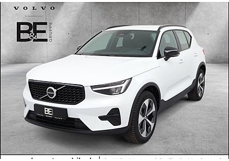 Volvo XC 40 B3 Plus Dark DCT 5 Türen