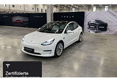 Tesla Model 3 Hinterradantrieb RWD Long Range 4 Türen