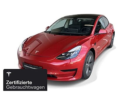 Tesla Model 3 Hinterradantrieb RWD 4 Türen