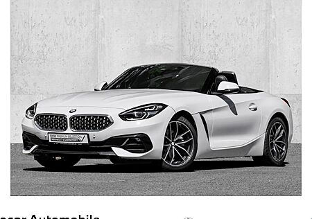 BMW Z4 sDrive30i Sport Line A 2 Türen