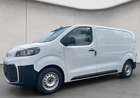 Toyota Pro Ace 1,5-l-D-4D 88kW L1 Meister 4 Türen