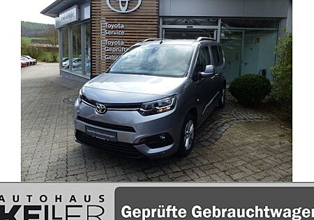 Toyota Proace City Verso 1,2-l-Turbo 96kW L1 Team Deutschland AT 5 Türen