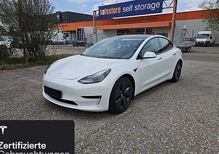 Tesla Model 3 Hinterradantrieb RWD 4 Türen