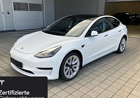 Tesla Model 3 Hinterradantrieb RWD 4 Türen