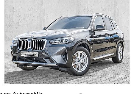 BMW X3 xDrive20i AT 5 Türen
