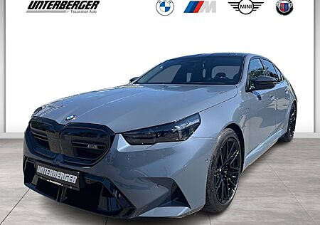 BMW M5 Plug-In Hybrid xDrive A 4 Türen