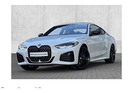 BMW 4er M440i xDrive Coupé A 2 Türen