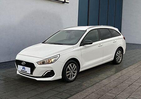 Hyundai i30 1.6 CRDi 85kW YES! 5 Türen